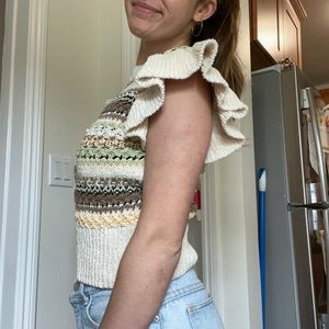 SOLD- The cutest Zara cropped sweater tank with fun sleeves 🤍